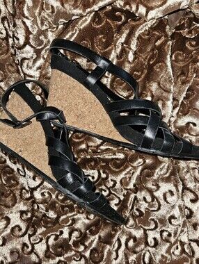 Kenneth Cole Reaction Black Multi-Strap Cork Sandal